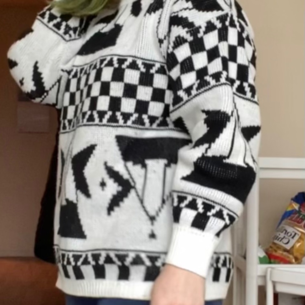 Vintage Patterned Double Knit Sweater